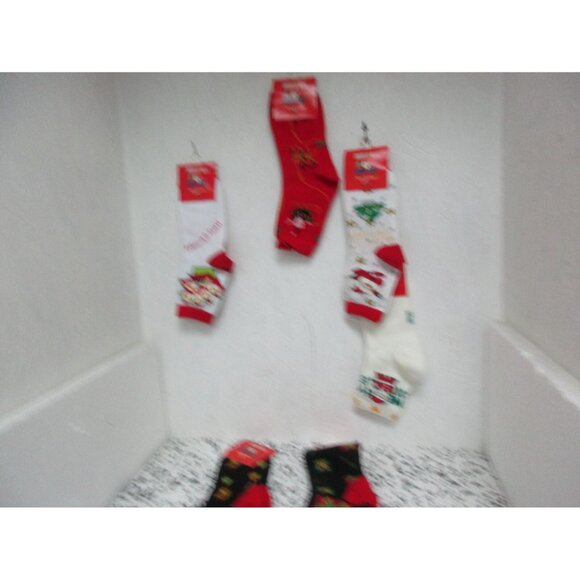 None Other - Christmas Crew Socks Ladies 6 Pairs Assorted Colors And Designs Size 9-11 New